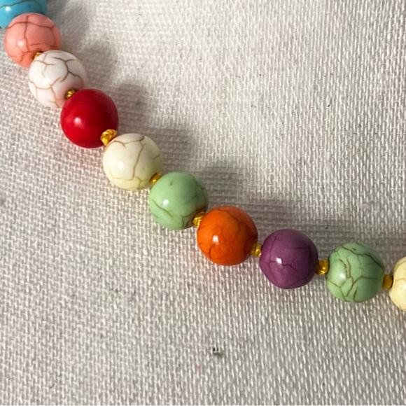 Hand Knotted Natural Gemstone Choker Necklace. - Picture 4 of 7